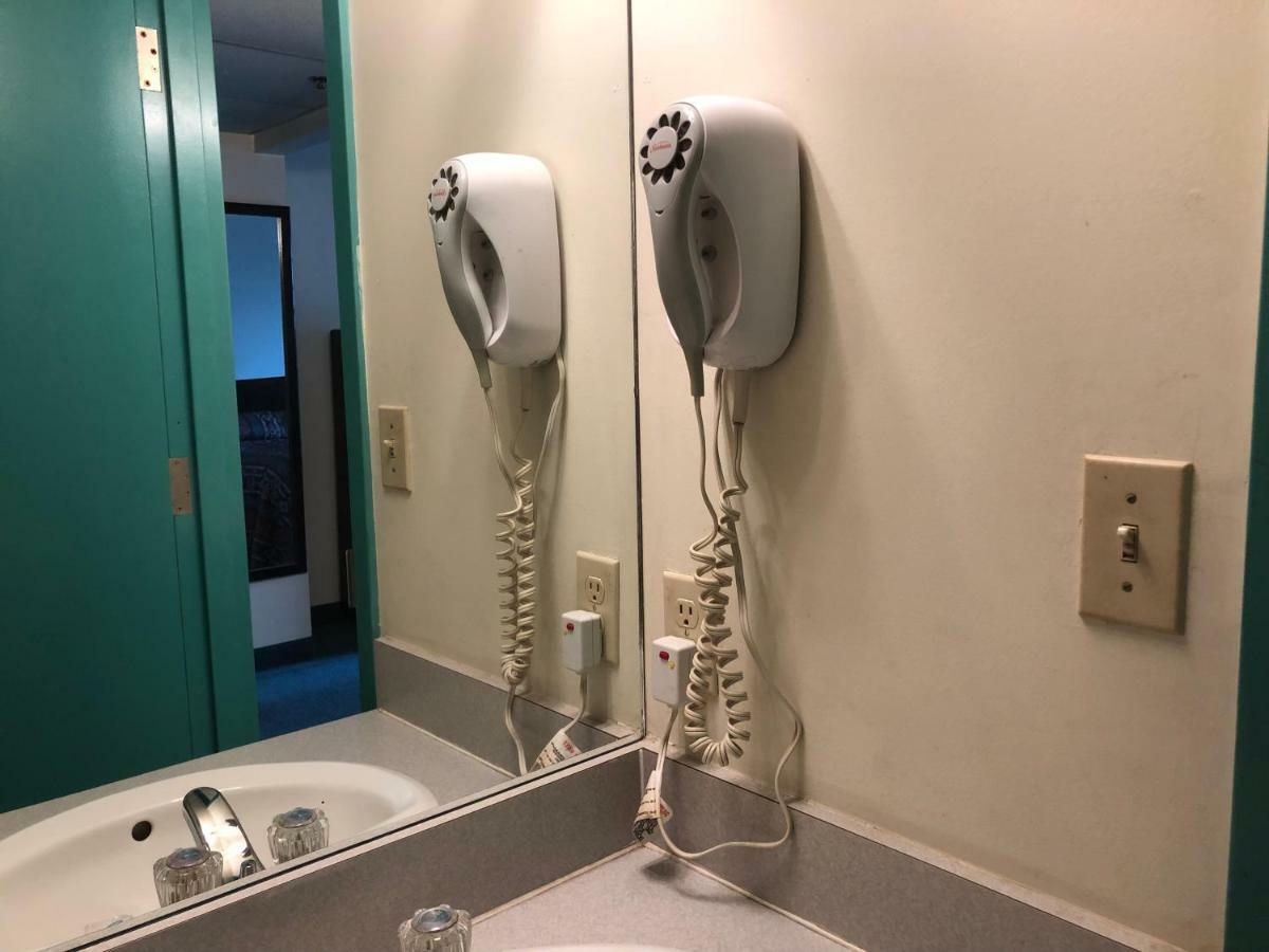 Westwind Motor Inn Drayton Valley Eksteriør billede
